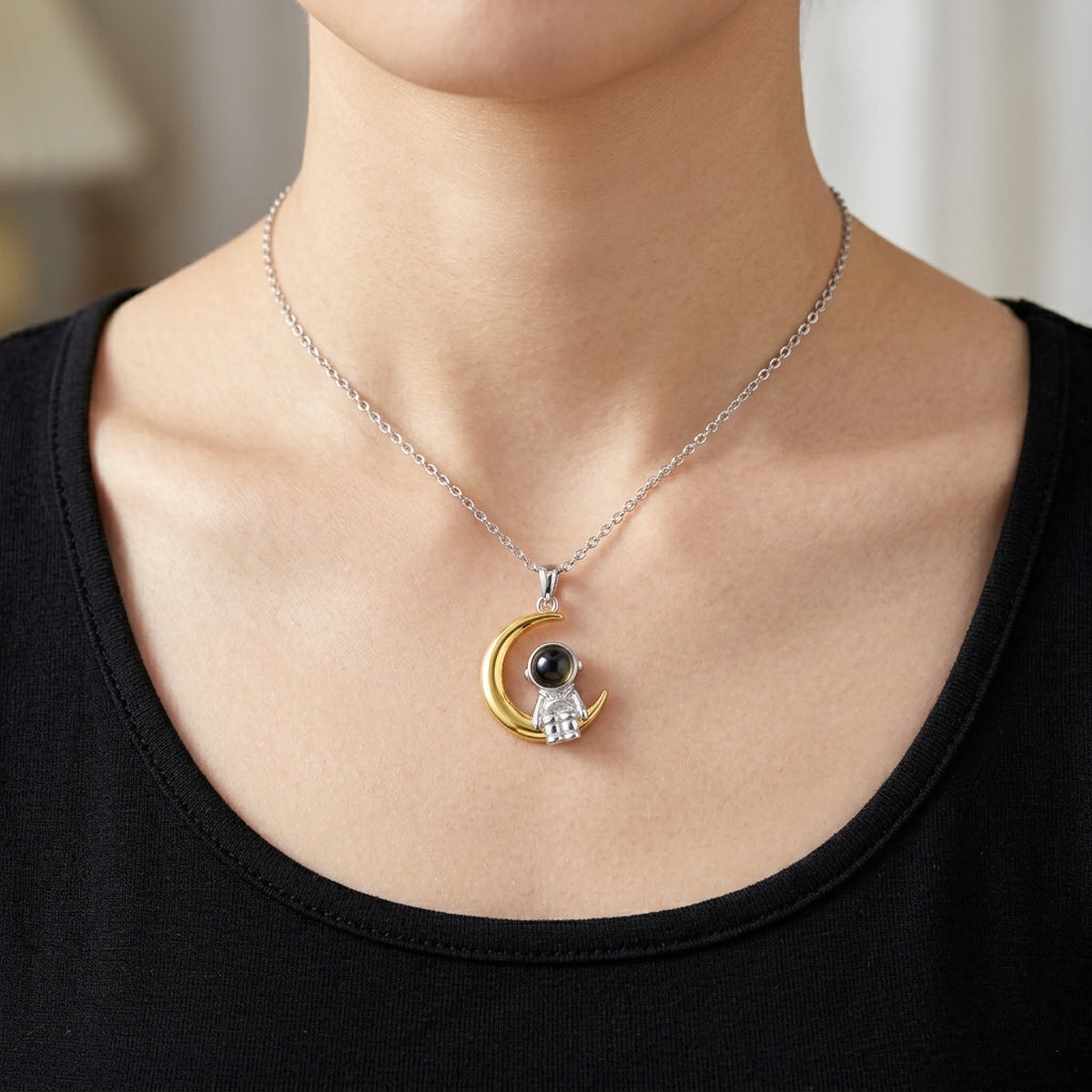 Collier Astronaute Lune – Souvenance